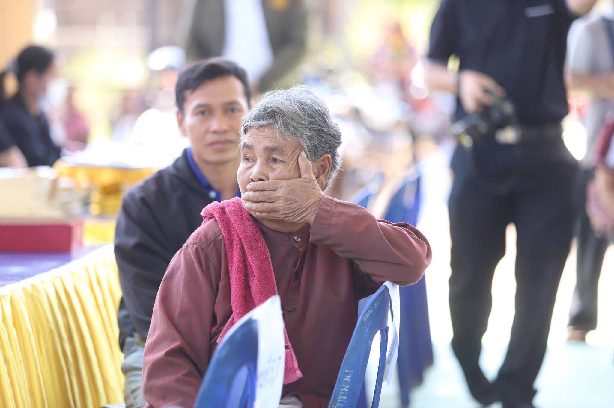 title - ชาวน้ำยืนเฮ ส.ป.ก. ขนทัพบริการถึงที่ ต.เก่าขาม ลดค่าใช้จ่าย ยื่นขอออกโฉนด - ปรึกษาปัญหากฎหมาย ครบจบในที่เดียว